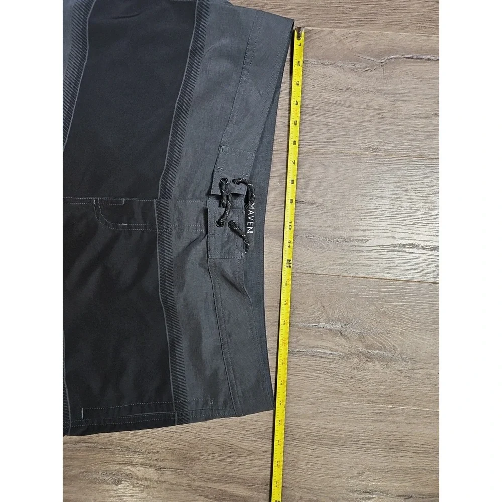 MAVEN  CO\OP SIZE 38 Black And Gray Board Shorts 9 Inch Inseam,‎  Flawless 1297